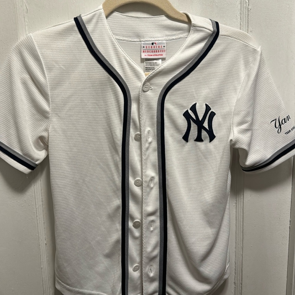 Kids Yankees jersey